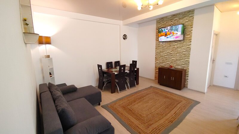 Mamaia Nord, Navodari, apartament 100 m plaja,