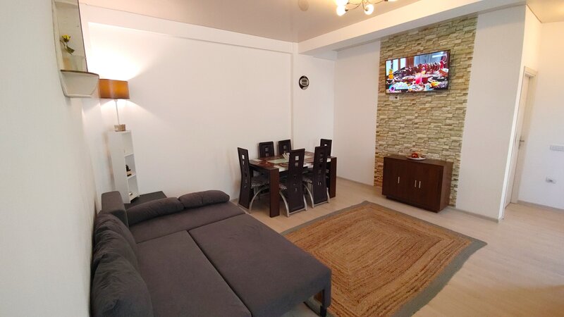 Mamaia Nord, Navodari, apartament 100 m plaja,